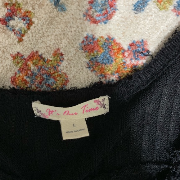 Long sleeve black shirt - Picture 4 of 4